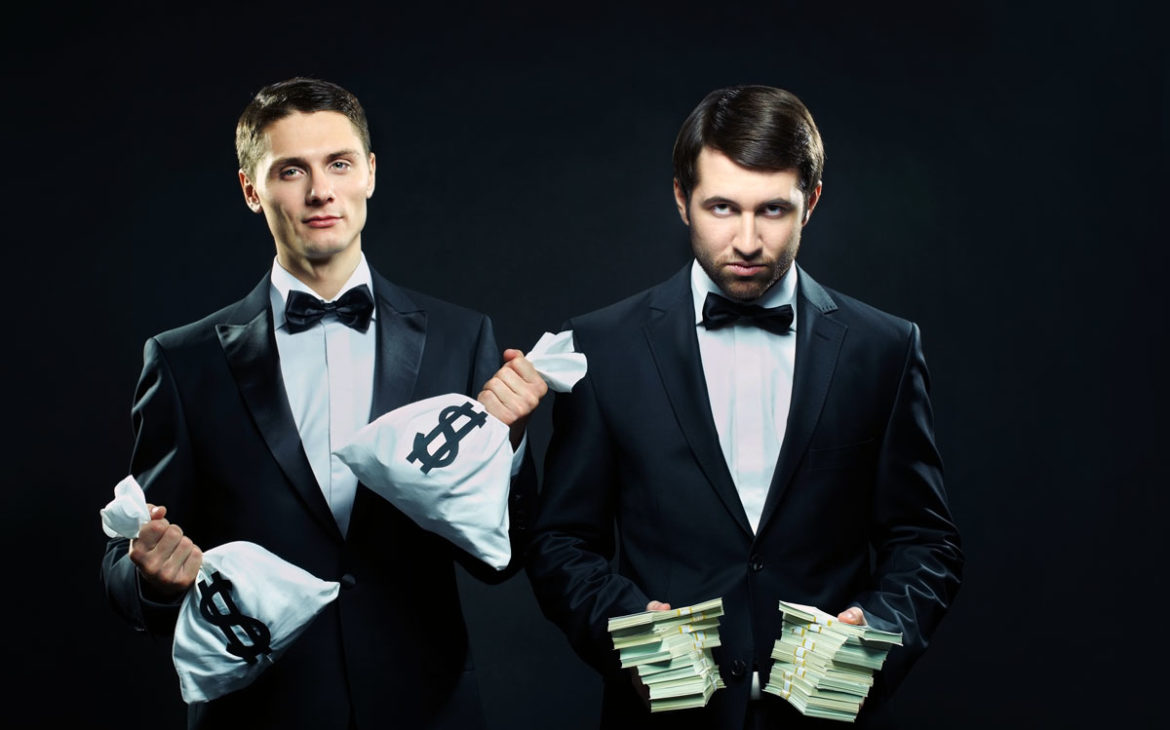 Das Gegenteil von reich werden - das Geld mit beiden Händen ausgeben